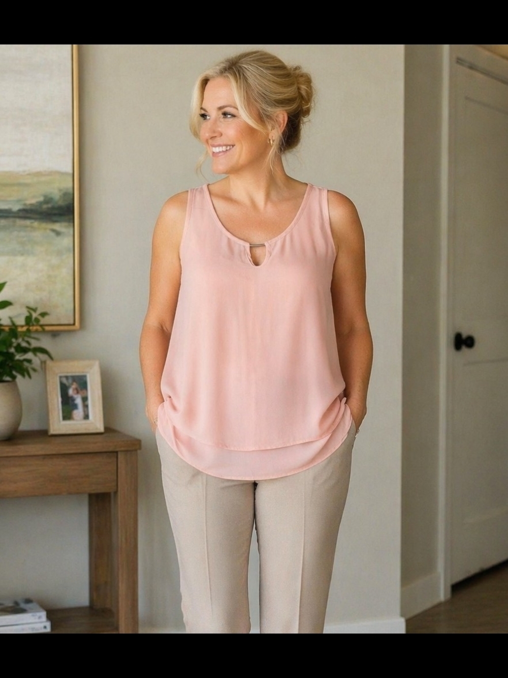 Utopia Sleeveless Keyhole Camisole‎ in Blush Pink. Sz L